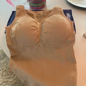 $5 Shapewear size M remove able padded cups